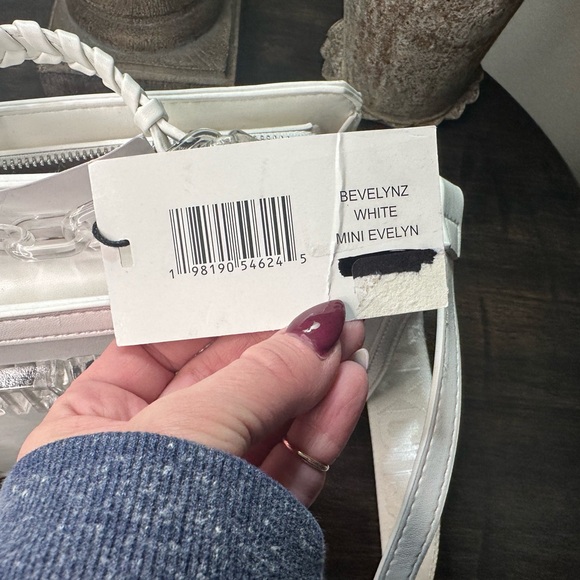 Steve Madden White Crossbody Bag - Picture 6 of 15